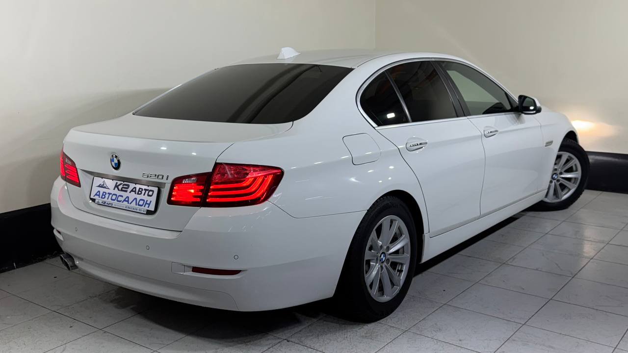 BMW 520i