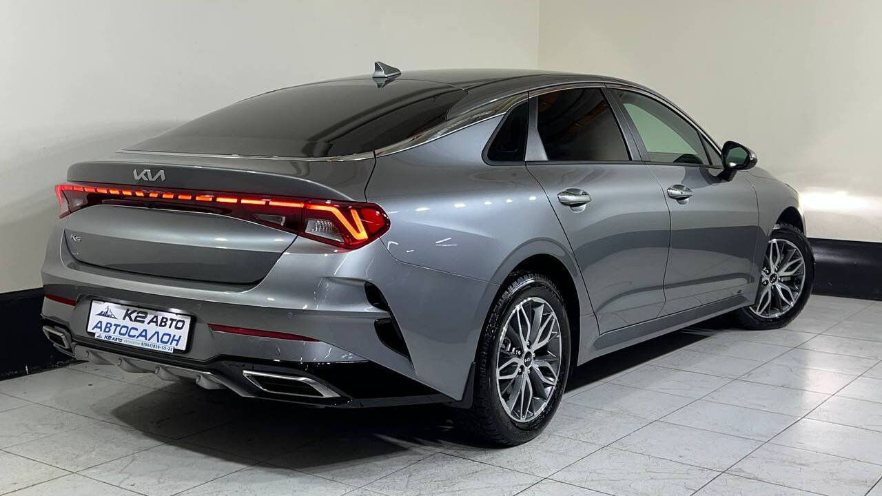 Kia K5