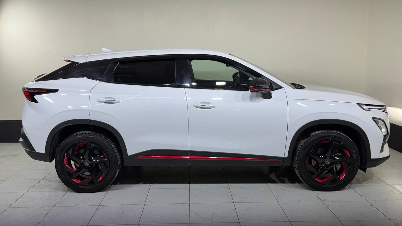Omoda C5