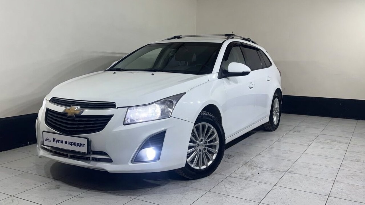 CHEVROLET  CRUZE