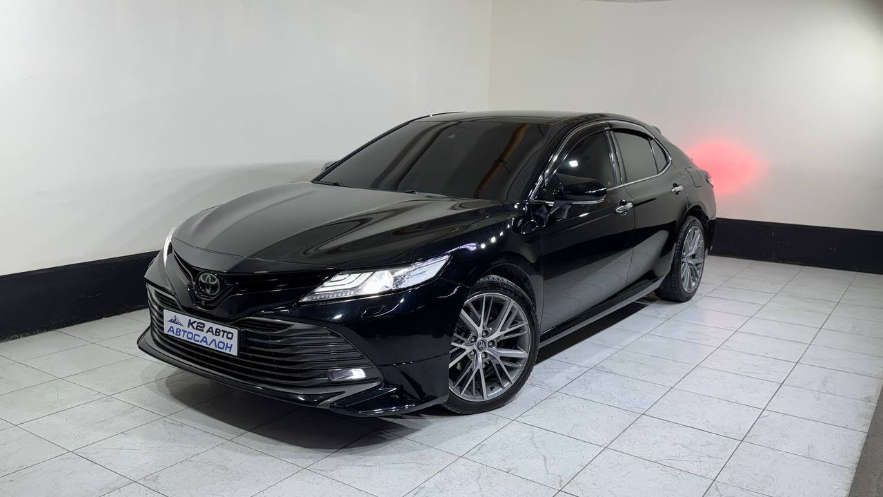 TOYOTA  CAMRY