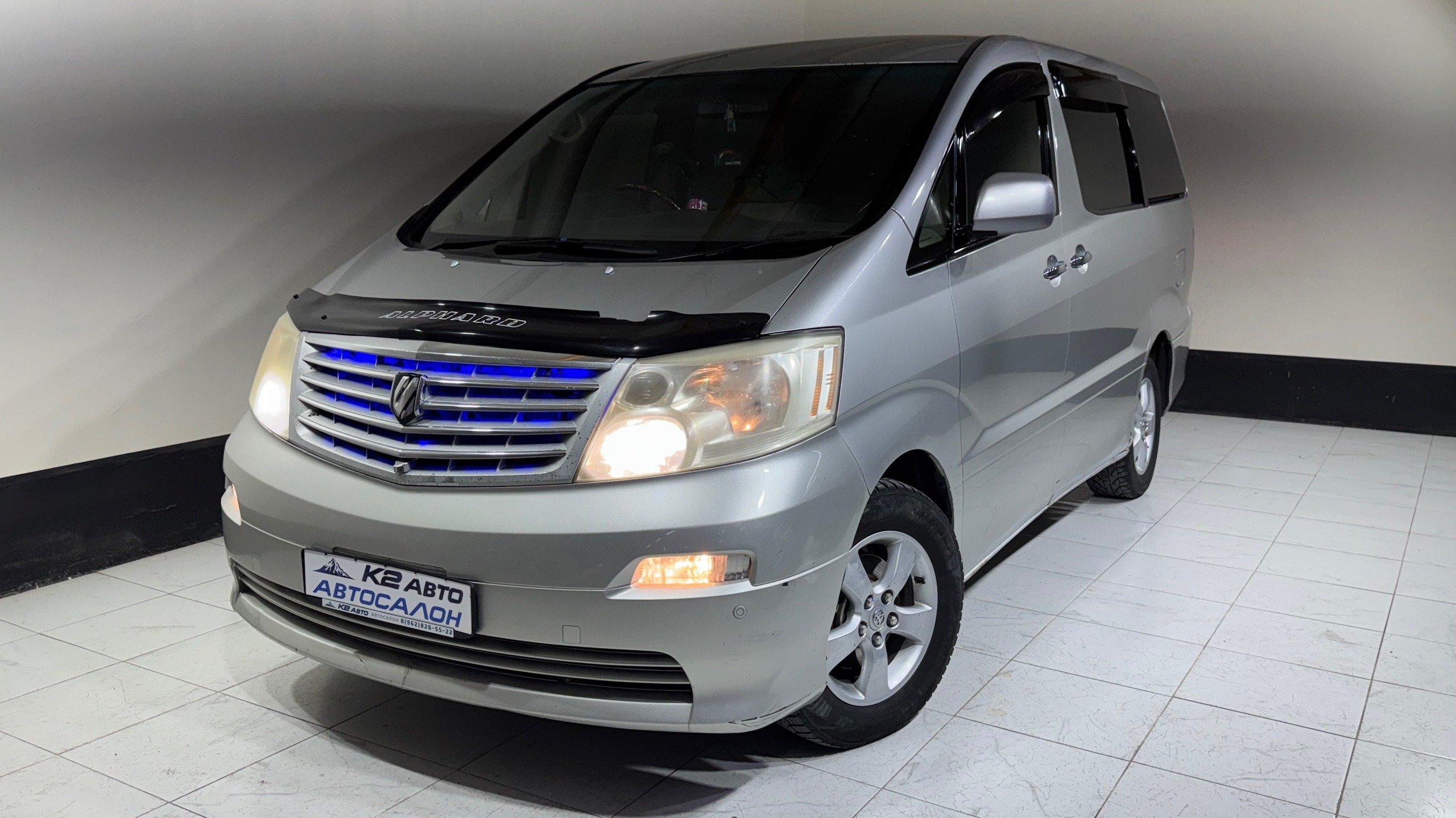 TOYOTA  ALPHARD