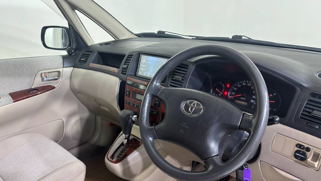 Toyota Corolla Spacio