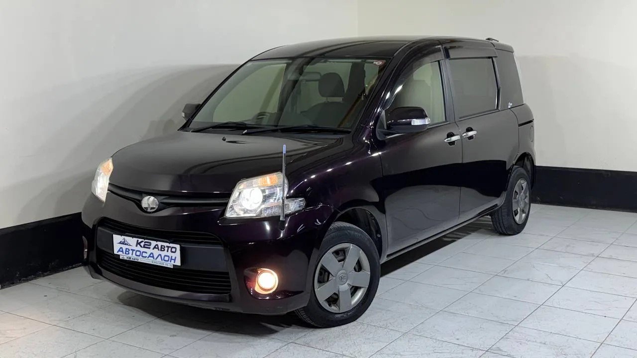 TOYOTA SIENTA 