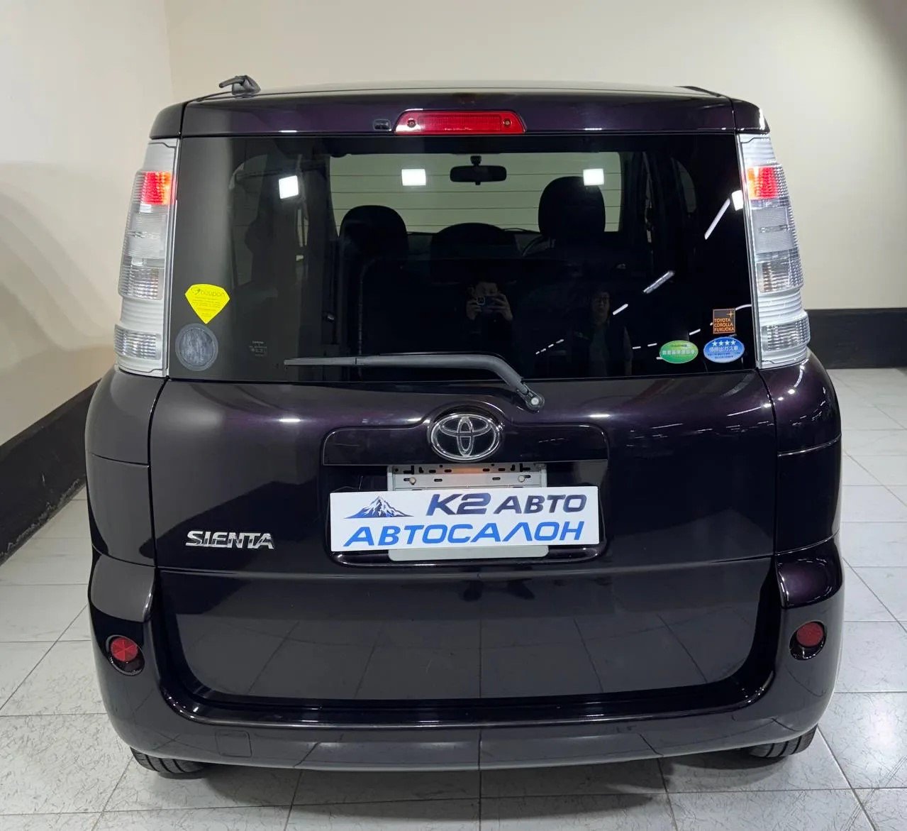 Toyota Sienta