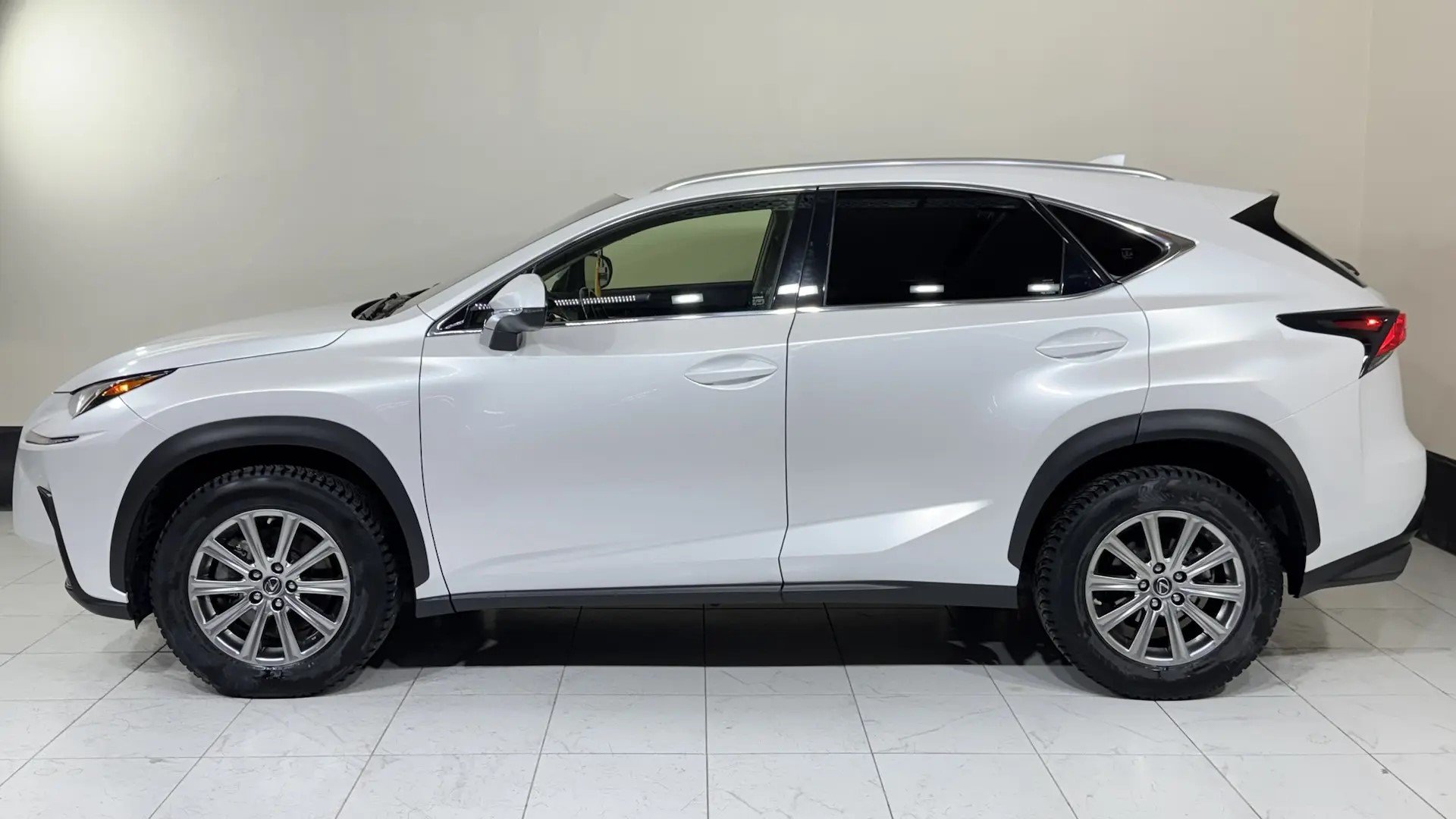 Lexus NX300