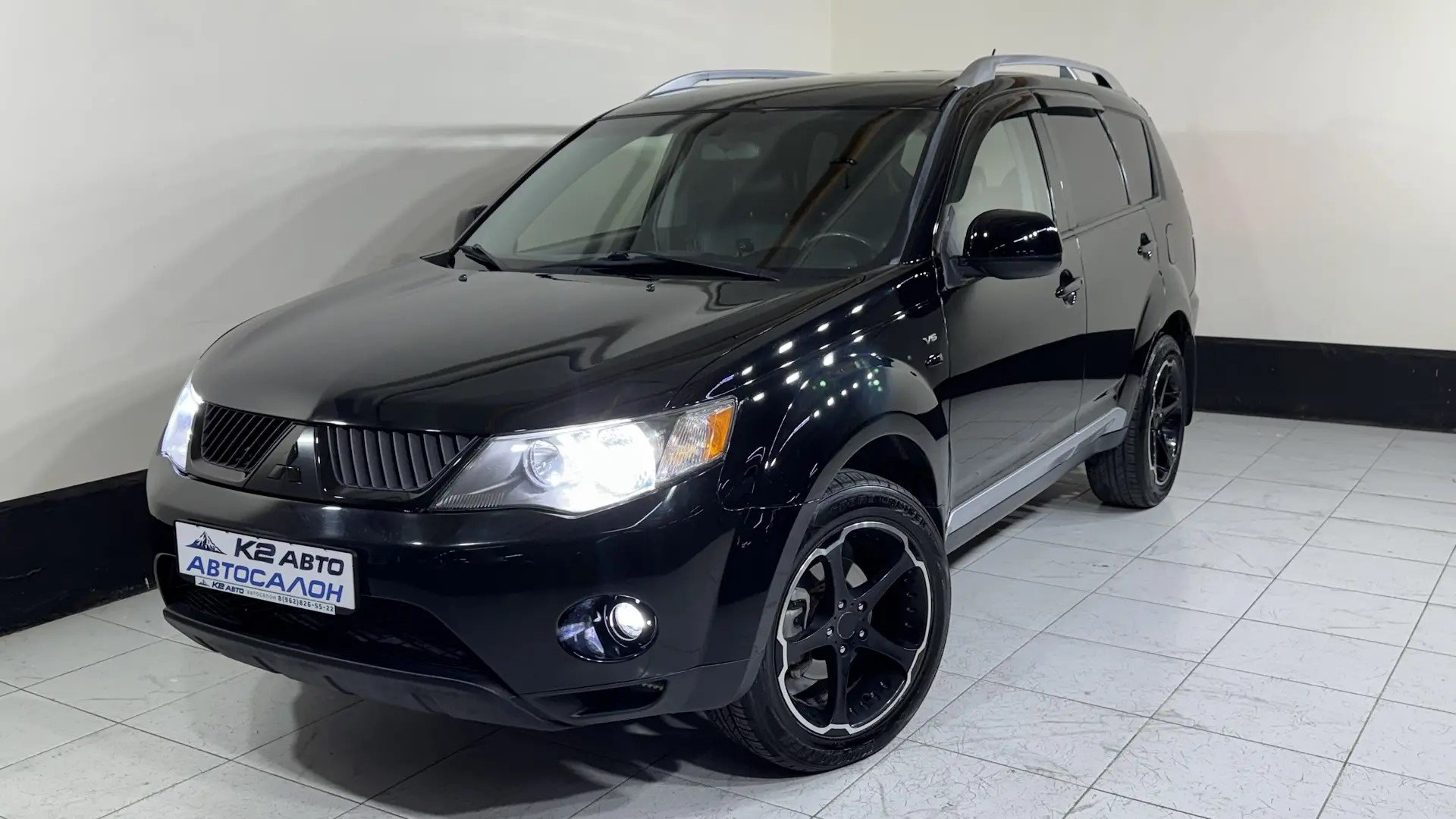 MITSUBISHI  OUTLANDER 