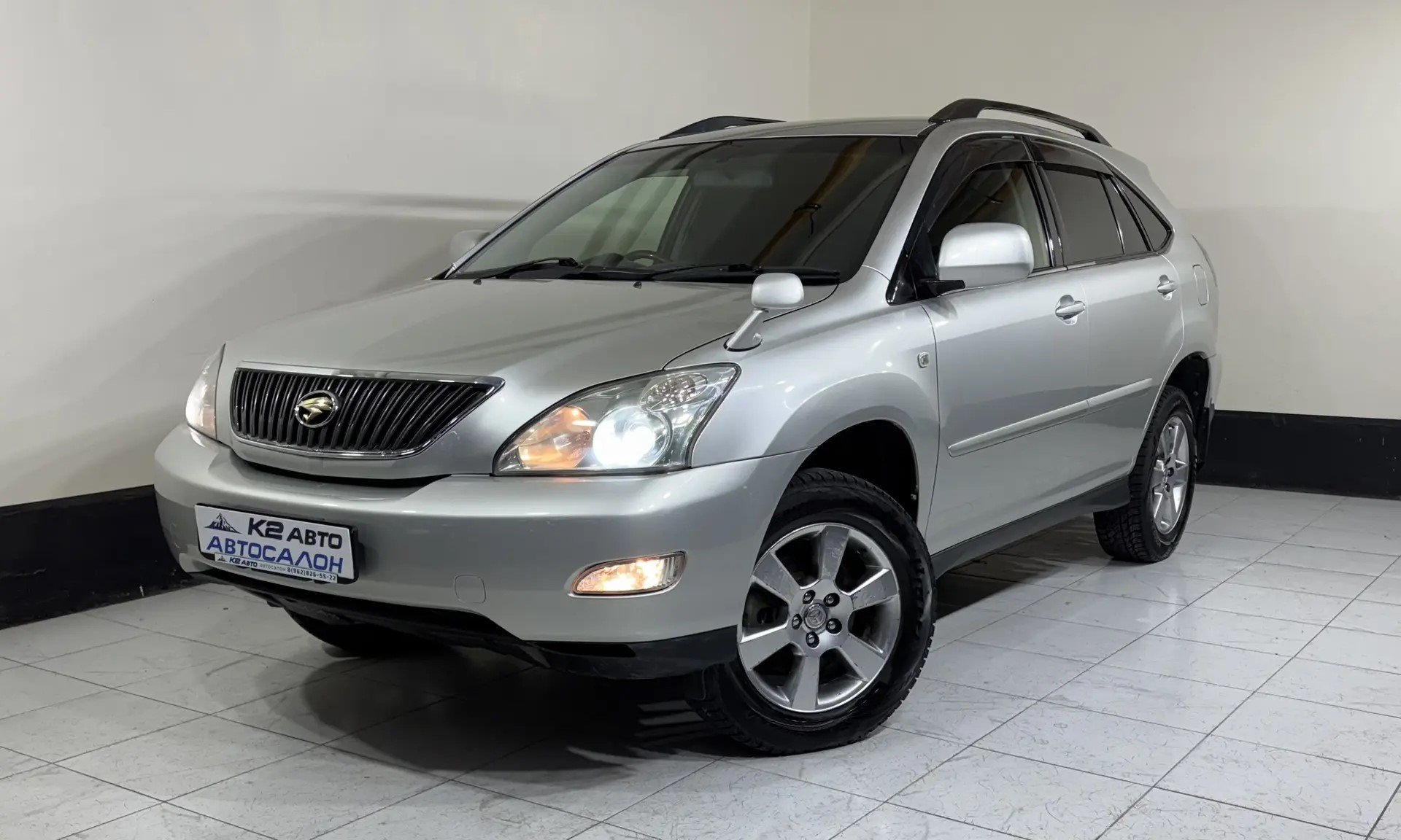 TOYOTA HARRIER