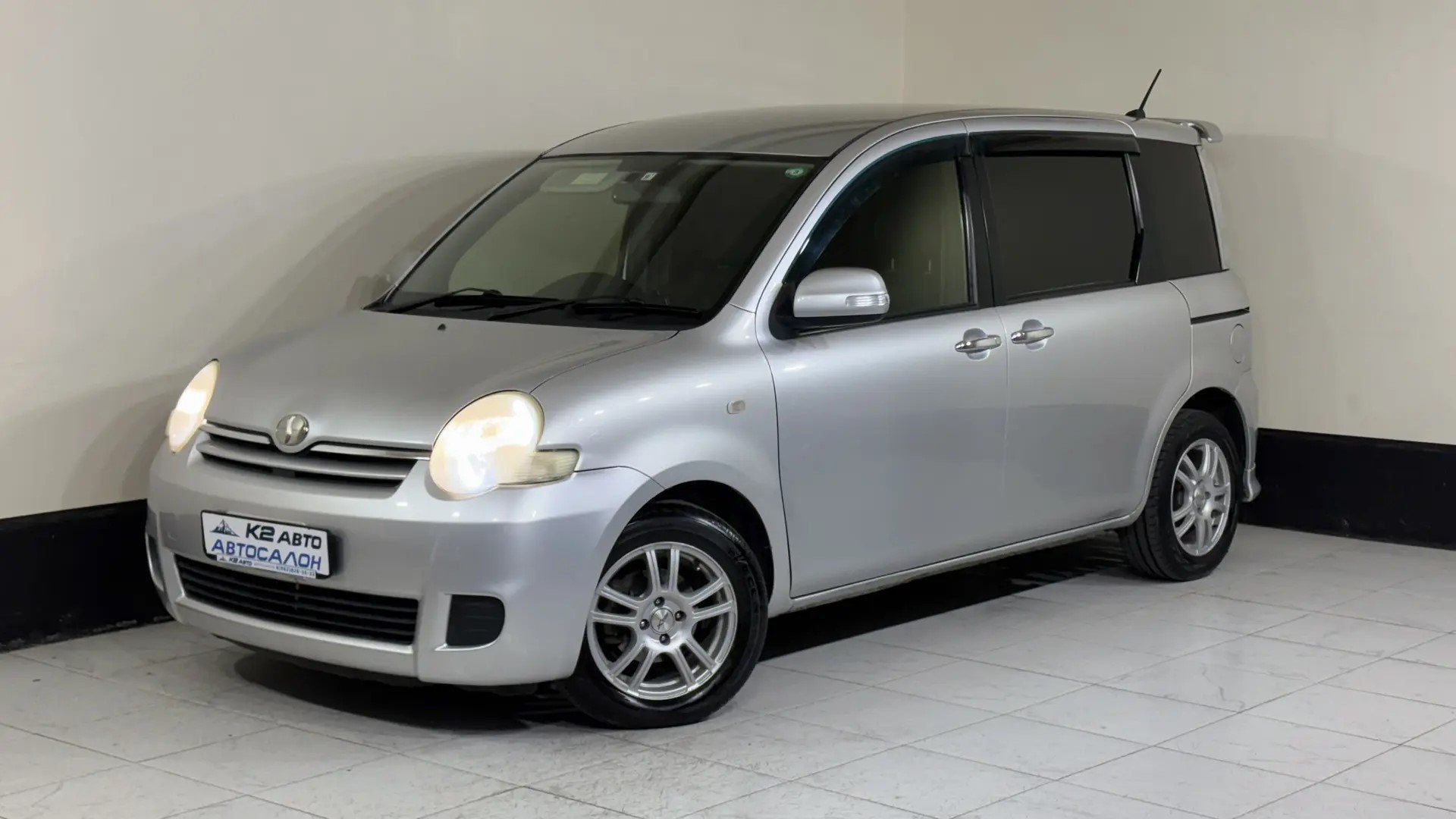 TOYOTA SIENTA