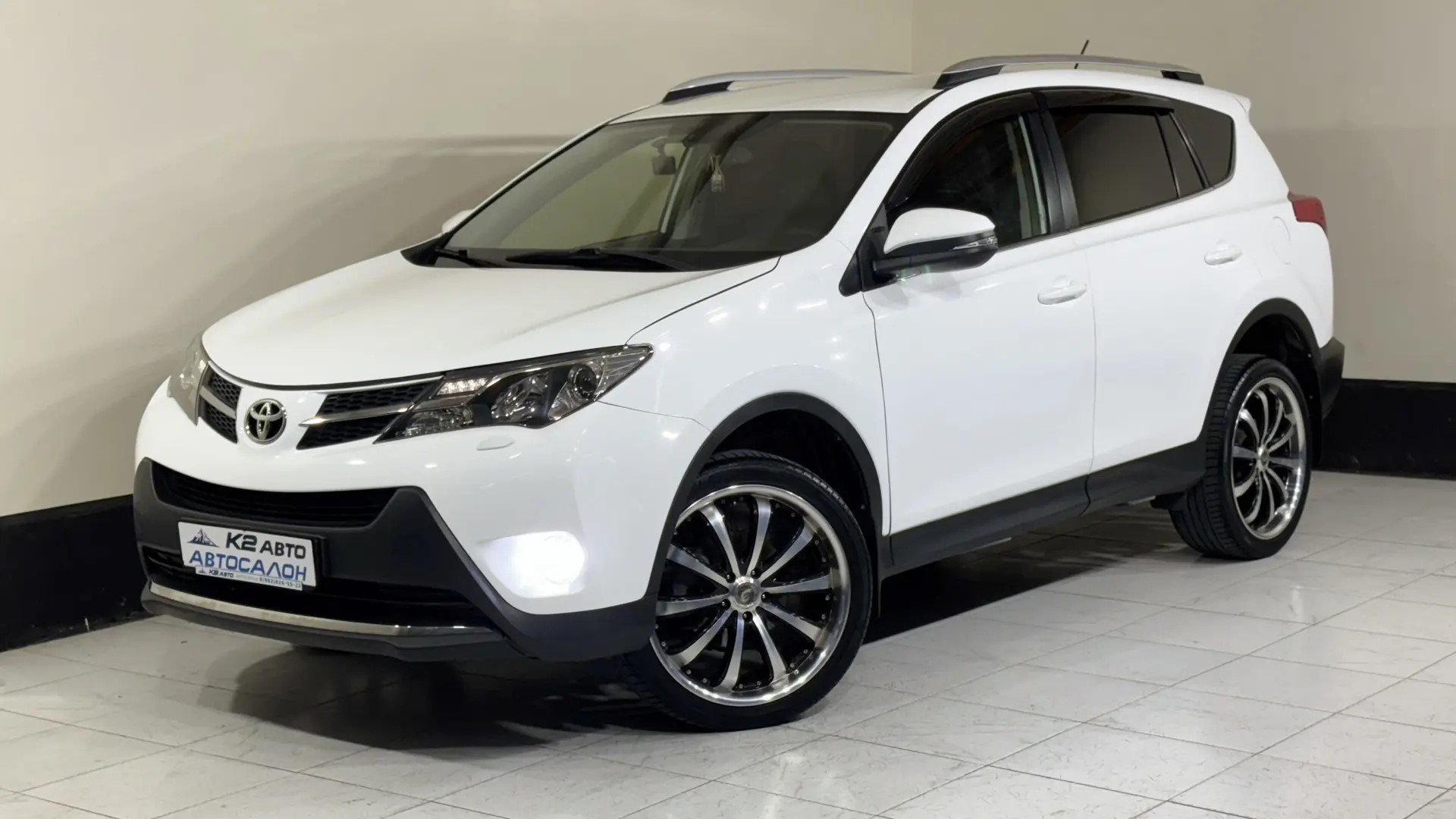TOYOTA RAV4