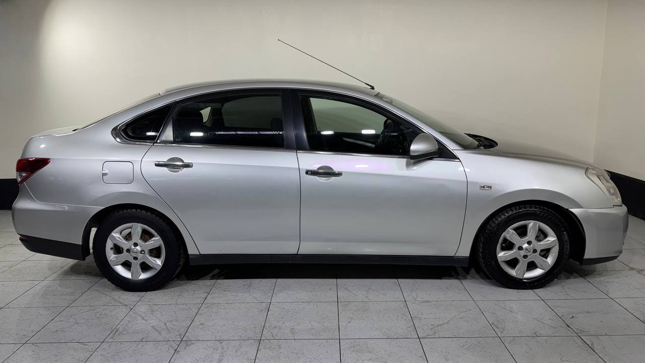 Nissan Almera
